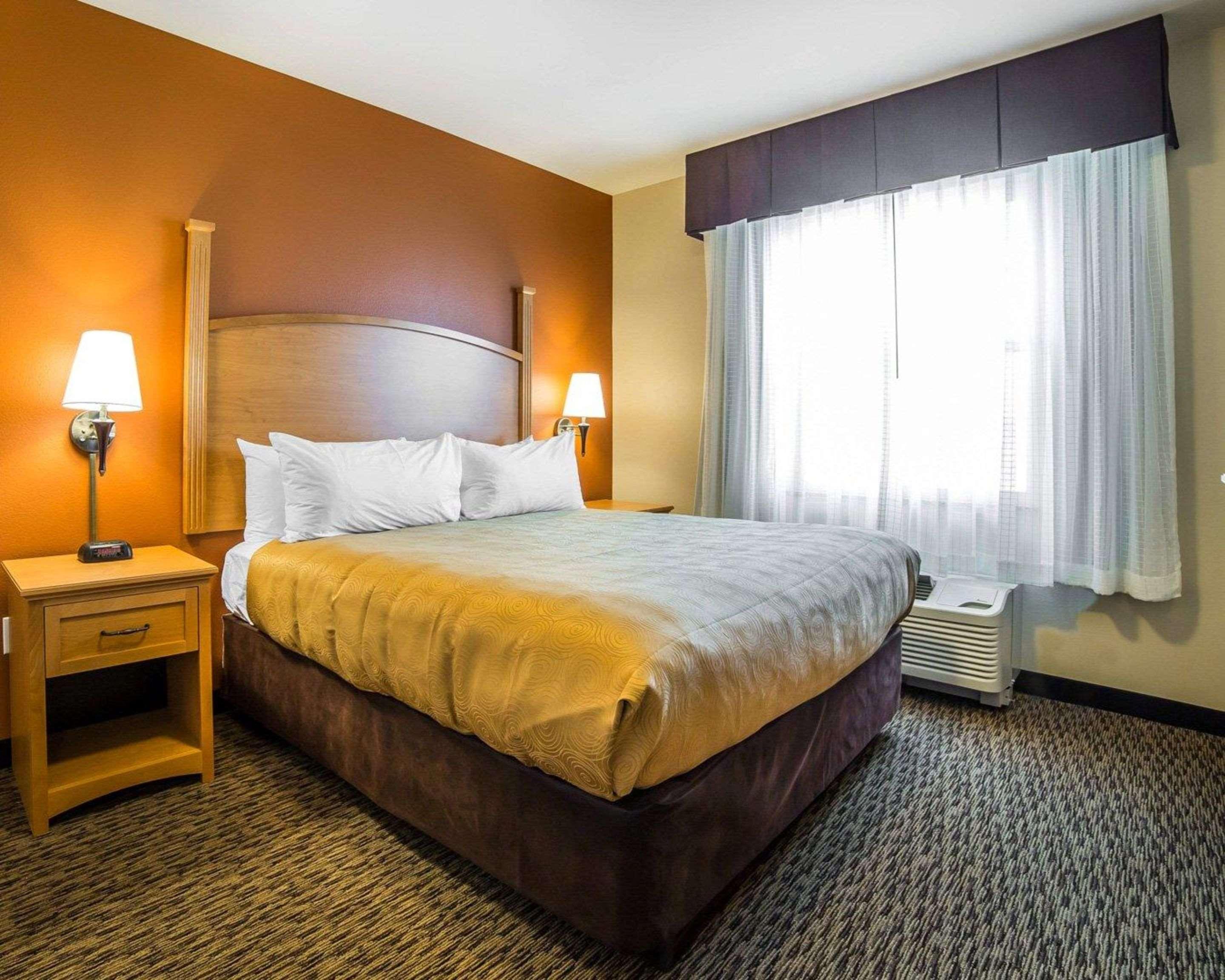 Mainstay Suites Sidney - Medical Center Dış mekan fotoğraf