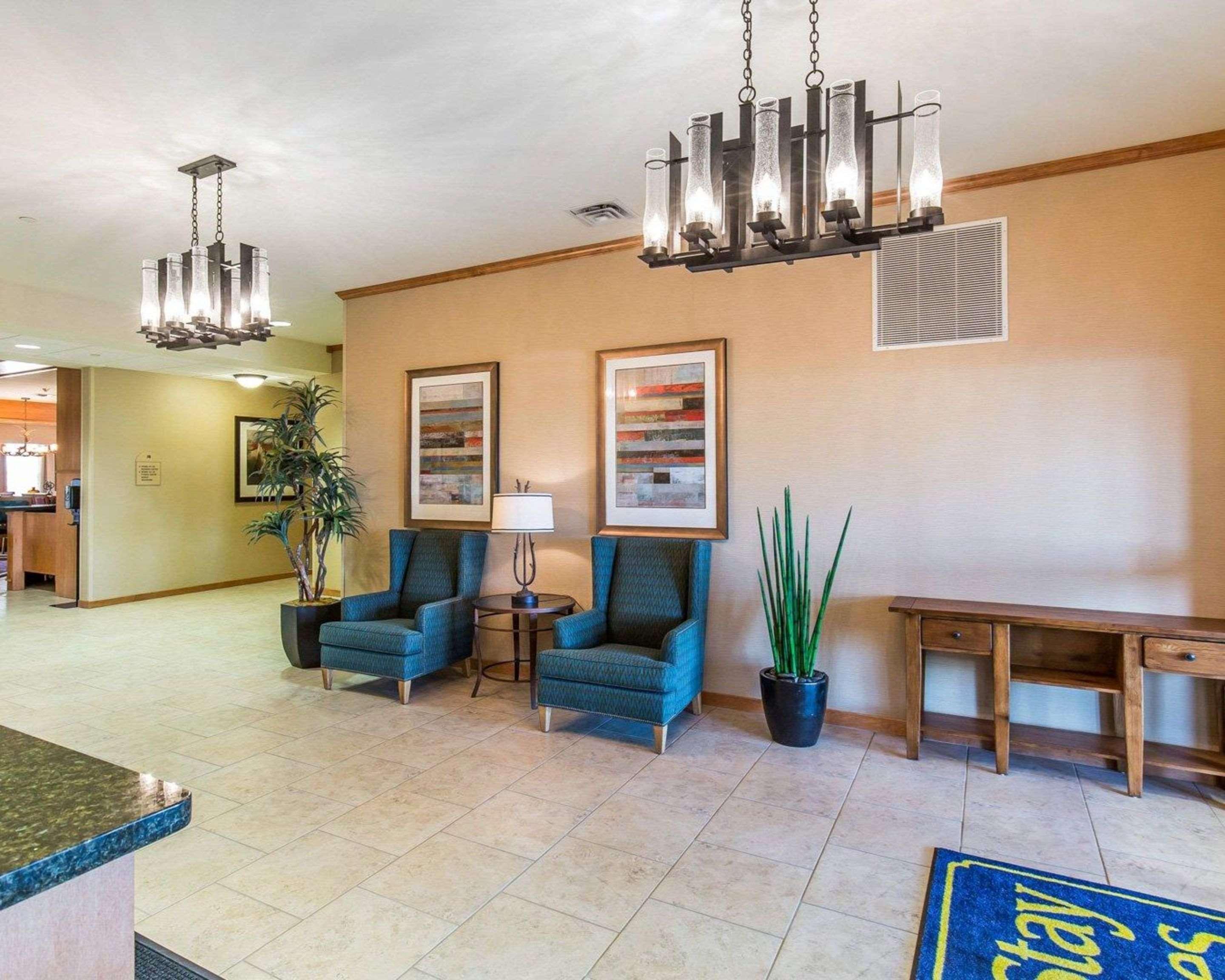 Mainstay Suites Sidney - Medical Center Dış mekan fotoğraf