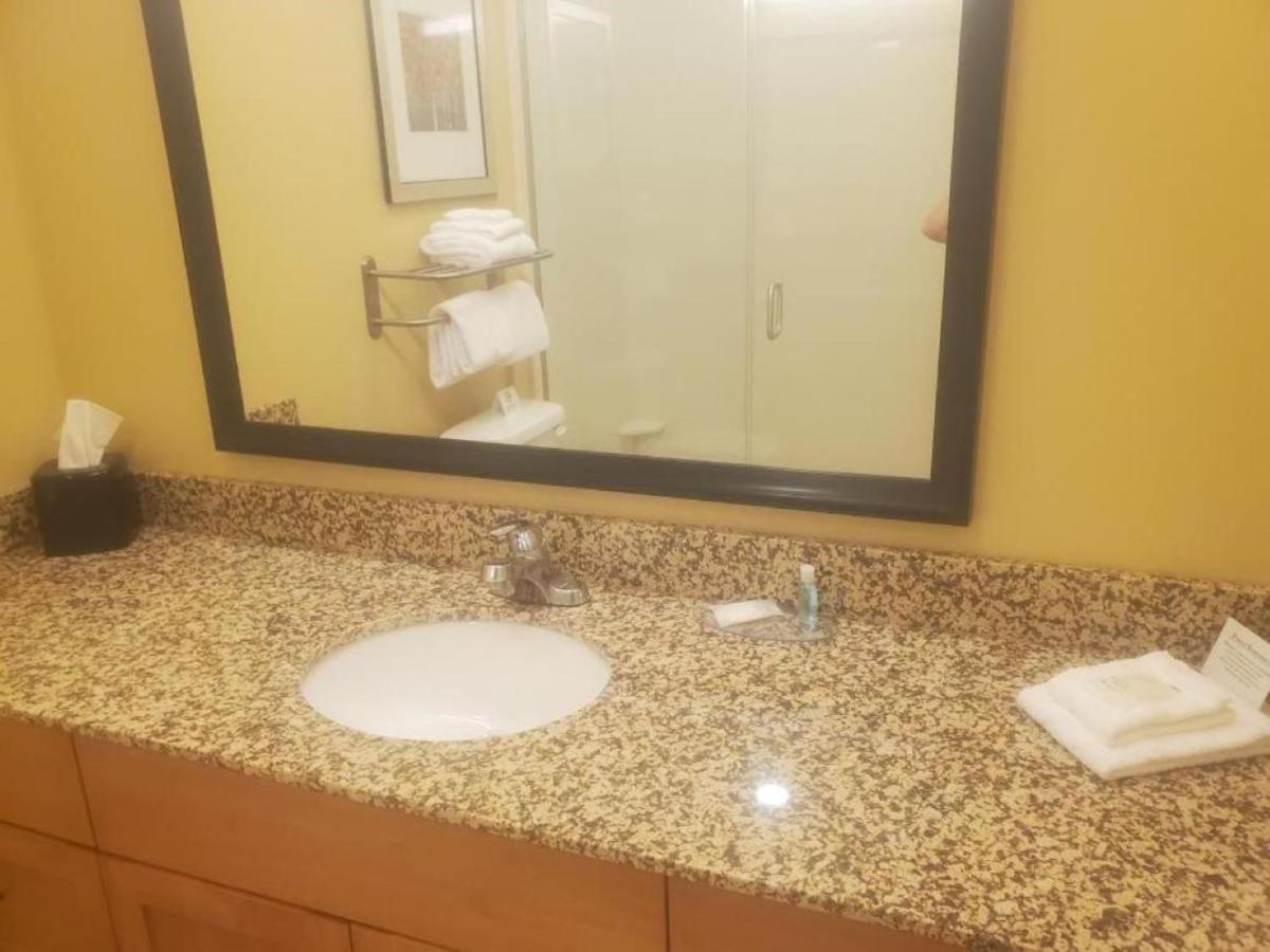 Mainstay Suites Sidney - Medical Center Dış mekan fotoğraf