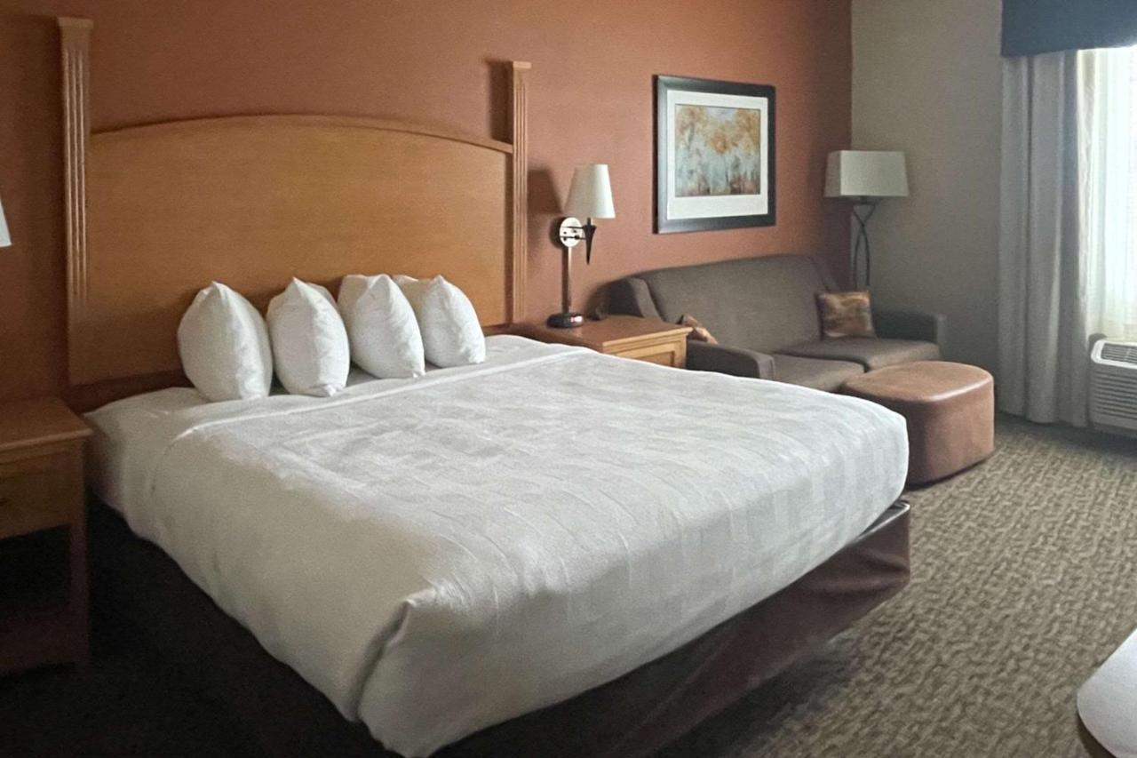 Mainstay Suites Sidney - Medical Center Dış mekan fotoğraf