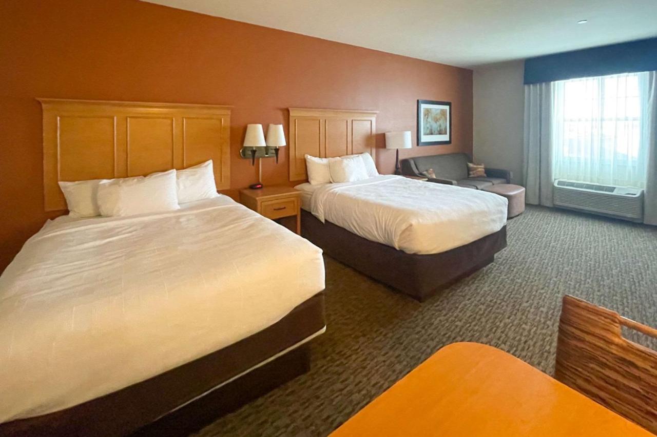 Mainstay Suites Sidney - Medical Center Dış mekan fotoğraf