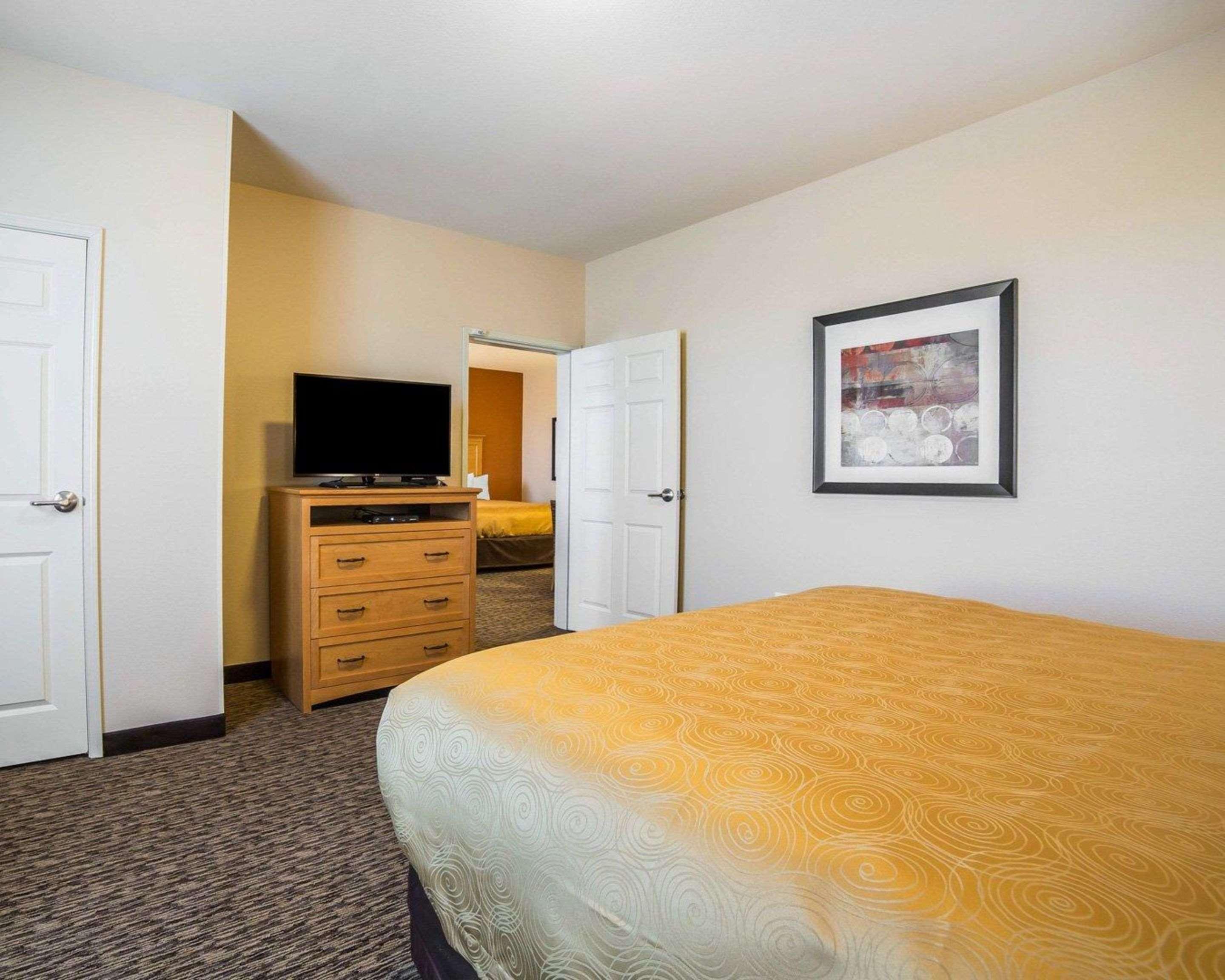 Mainstay Suites Sidney - Medical Center Dış mekan fotoğraf