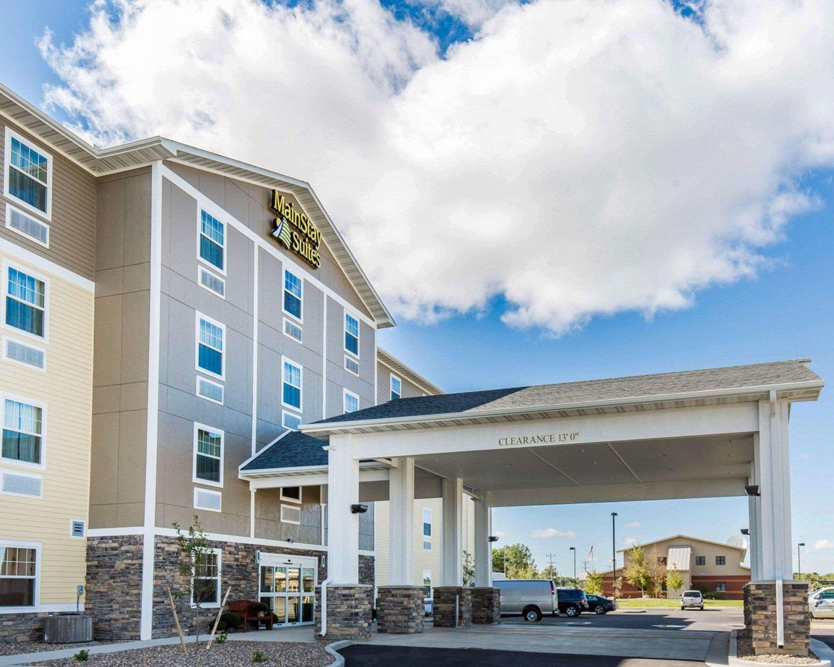 Mainstay Suites Sidney - Medical Center Dış mekan fotoğraf