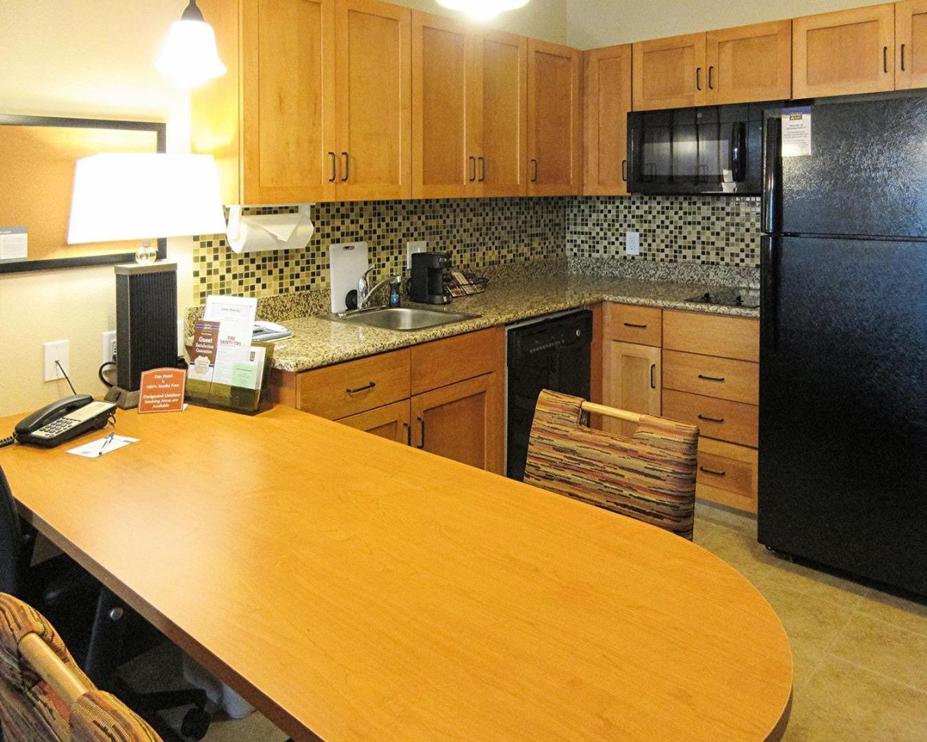 Mainstay Suites Sidney - Medical Center Oda fotoğraf